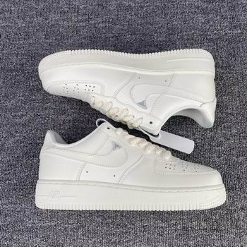 buy sell nike Air Force One sneakers