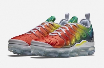 Nike Air VaporMax Plus sneakers cheap from china