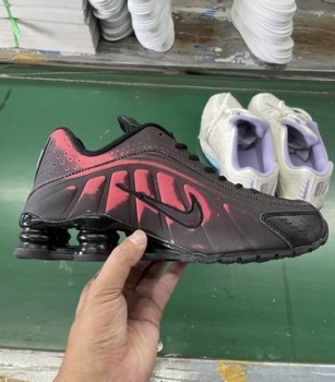 buy wholesale Nike Shox shoes