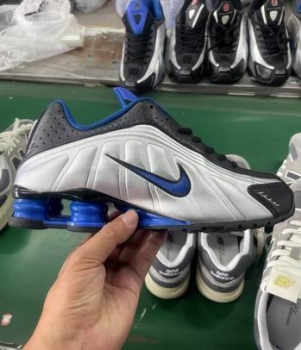 cheapest Nike Shox shoes