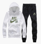 wholesale nike clothes